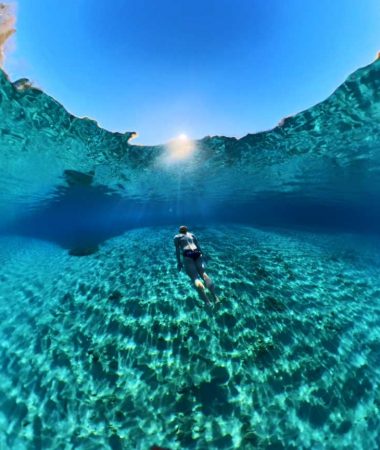 De uitdaging van het Blauwe Meer: een buitengewoon avontuur in koud water