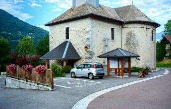Rondleiding door de barokkerk van La Rivière-Enverse, in het Frans