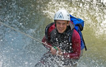Begeleide canyoningtocht: adrenaline en frisheid gegarandeerd!