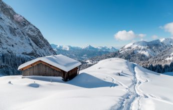 Sneeuwschoenroute : Refuge de Bostan (bewegwijzerde route – sneeuwschoenmarkeringen + gekleurde markeringen)