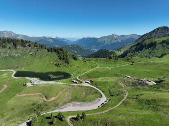 Rando’s bus Joux Vliegtuig afdaling_Samoëns