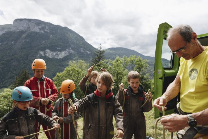 Speleologie-excursie: Ontdek de geheime kant van de berg!_Samoëns