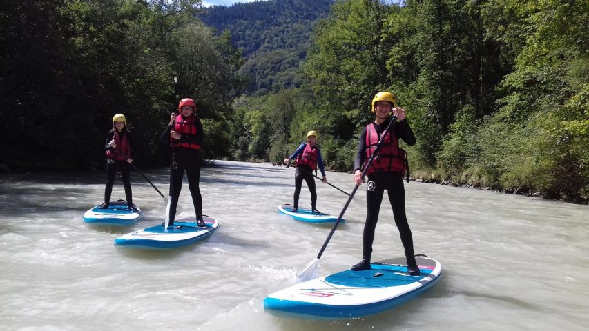 Stand-Up Paddle uitstapje onder begeleiding – Afdaling meer en Arve_Samoëns